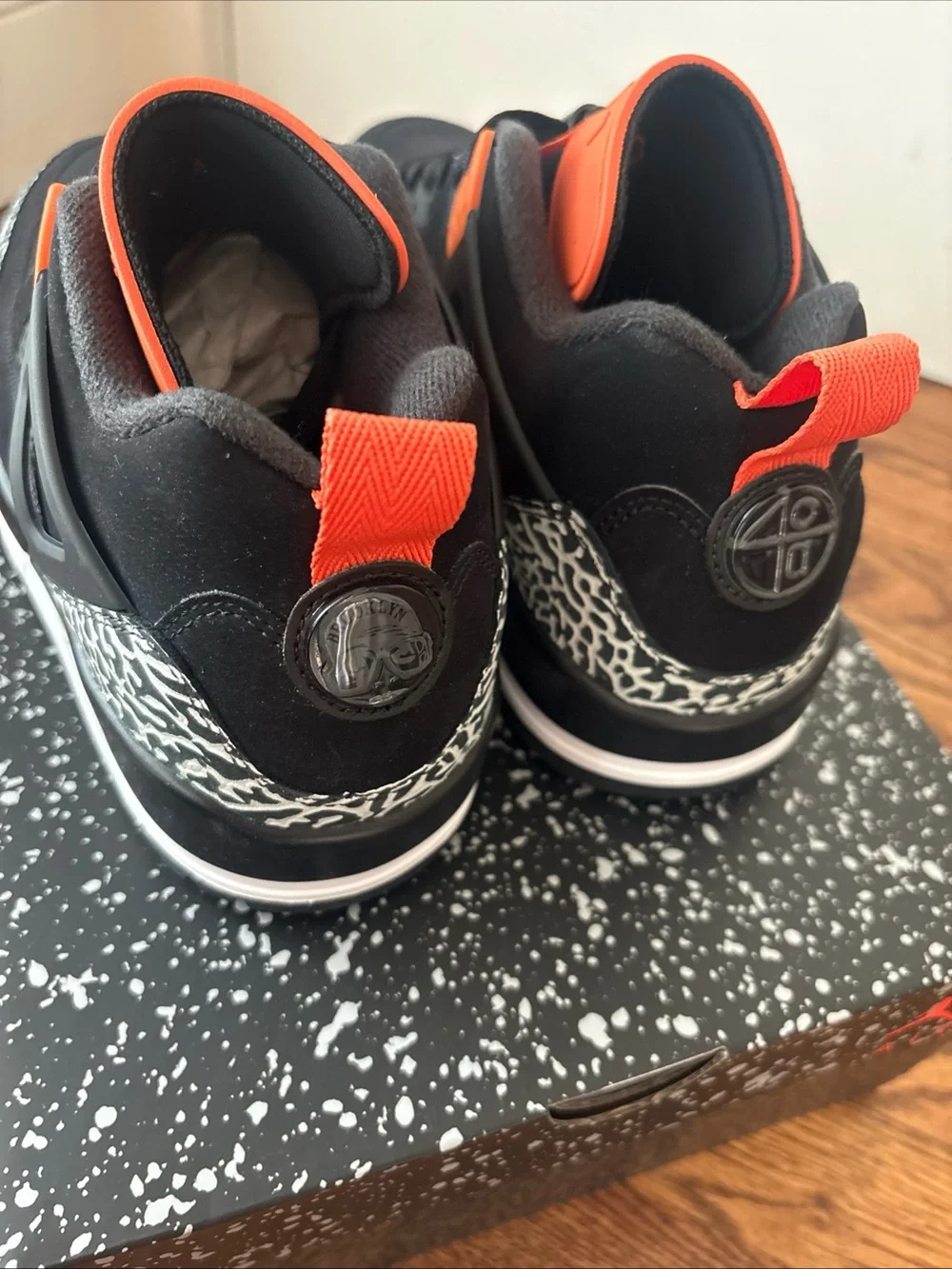 Air Jordan Spizike Low Safari FQ1759-008 Size 9 New With Box